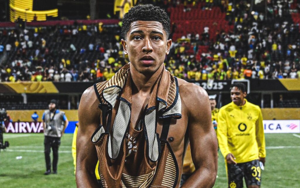Debut con escándalo para Jobe Bellingham en Dortmund
